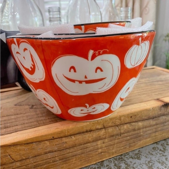 POTTER’s STUDIO ORANGE JACK O LANTERN  HALLOWEEN NESTING BOWLS 3 - Picture 2 of 5